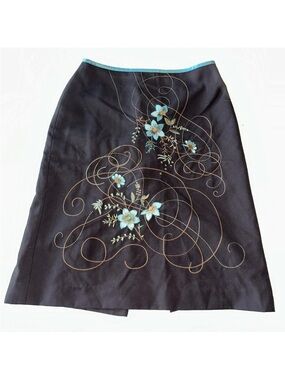 BFloral Embroidered A-Line Skirt with Turquoise Accents